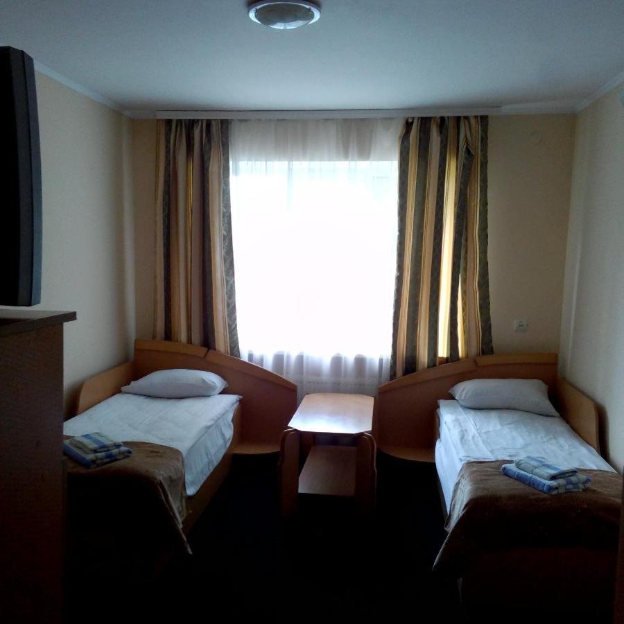 Malyvo Hotel Deliatyn Room photo